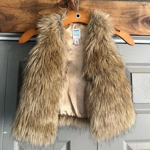 Faux fur kids vest / Photoshoot ready / light tan and brown / 3T